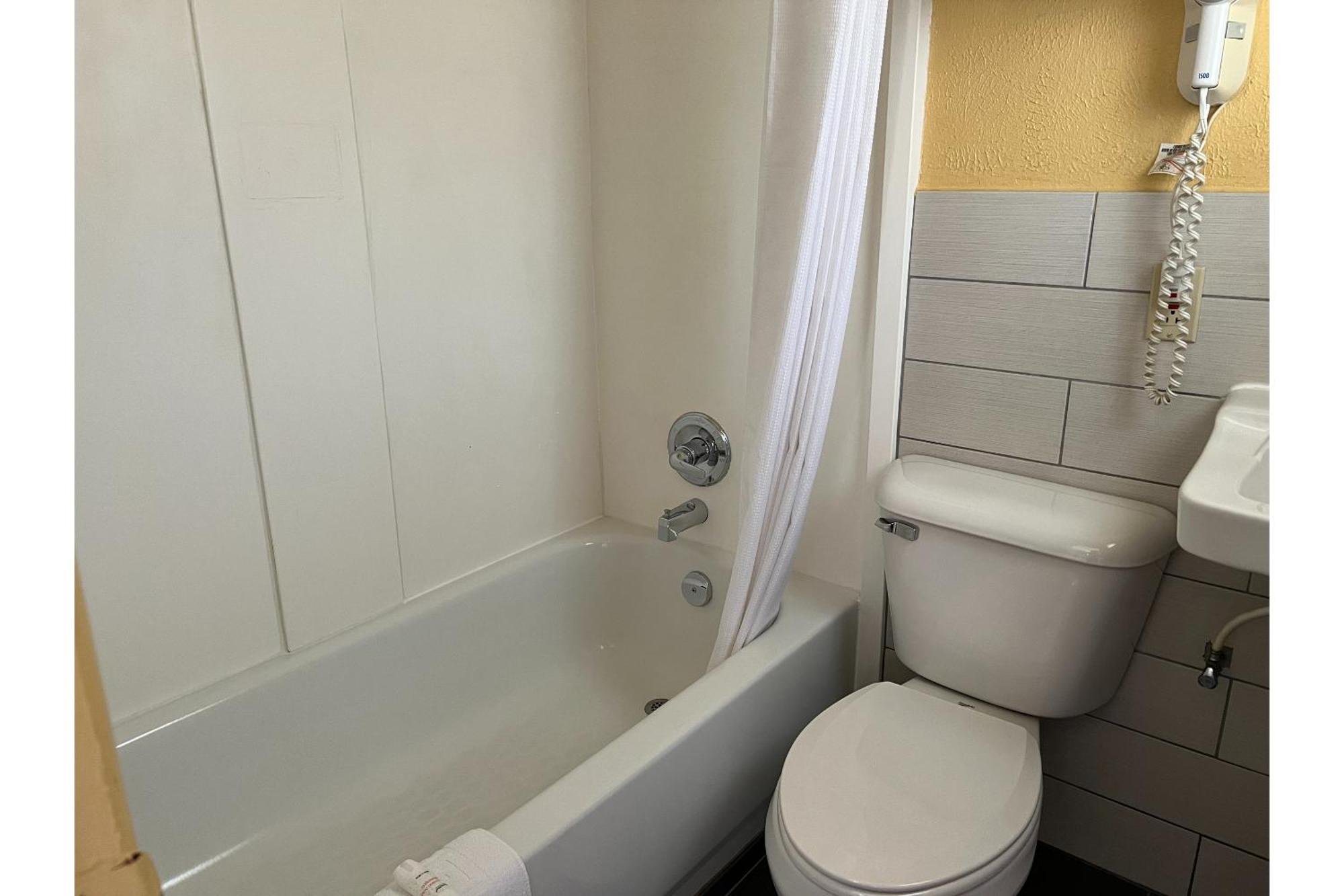 Budget Inn Motel Toledo Perrysburg I-280 Millbury 외부 사진